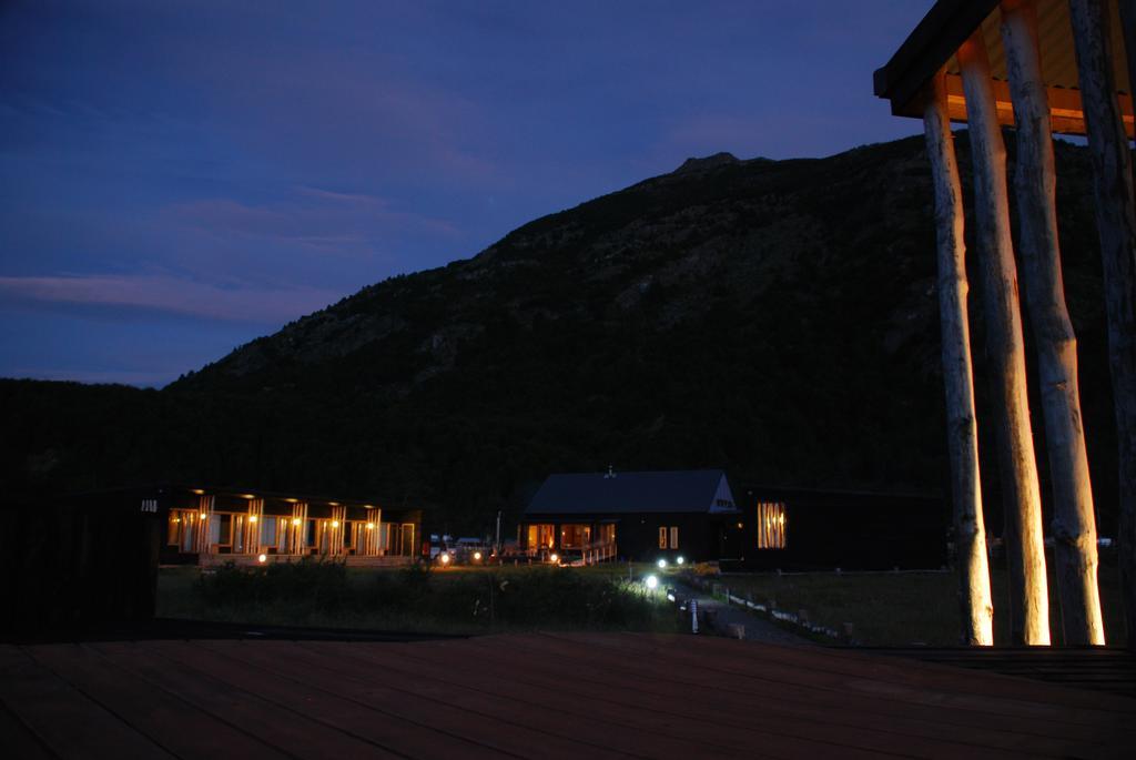 Вілла Robinson Crusoe Deep Patagonia Villa O'Higgins Екстер'єр фото